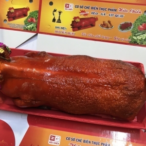 CÁCH LÀM HEO QUAY TẠI NHÀ