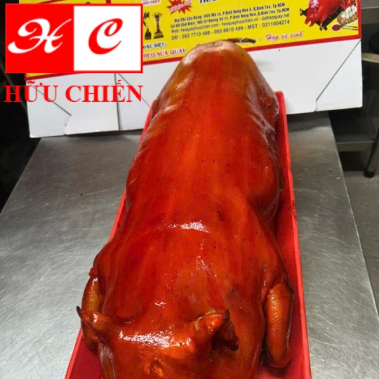 heo quay nóng giá bao nhiêu